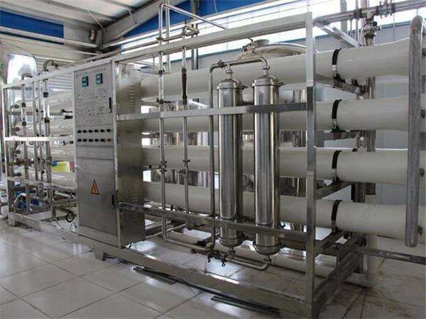 反滲透設備脫鹽效果好，有利環保，一般用于深度水處理